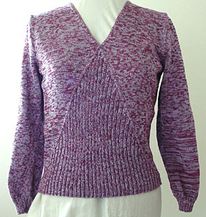 V-Pullover aus gefachtem Garn